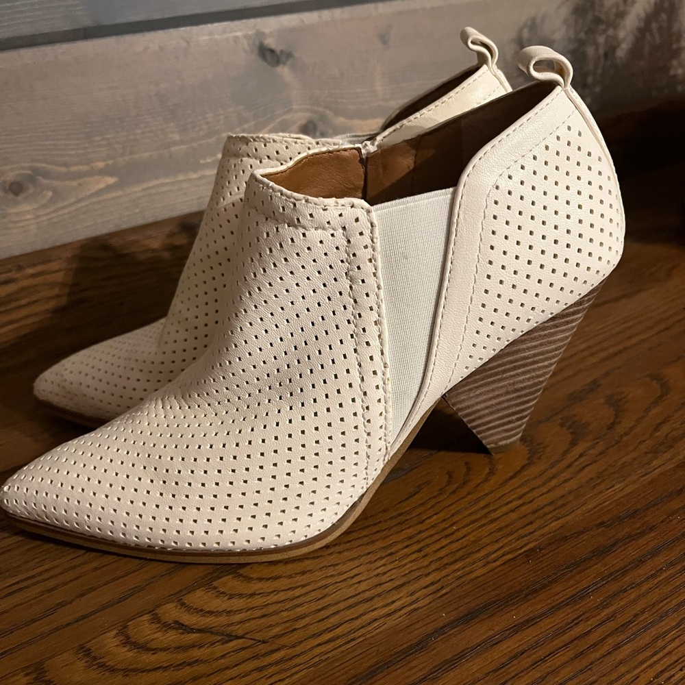 Sarto By Franco Sarto White Ankle Booties With Perforated Design